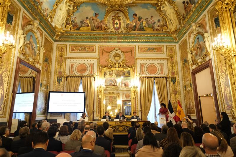 Cámara de Santo Domingo presenta en Madrid ventajas de invertir en República Dominicana
